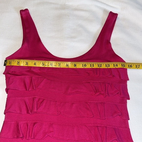 EXPRESS RUFFLE SLEEVELESS HOT PINK DRESS SIZE XS - Picture 4 of 8